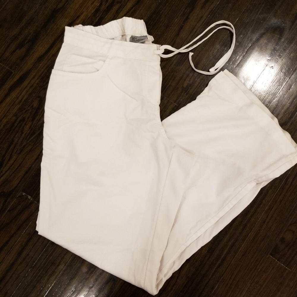 Greys Anatomy scrub pants in Medium